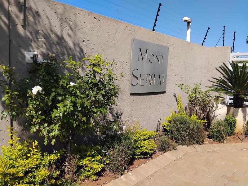 2 Bedroom Property for Sale in Kannoniers Park North West